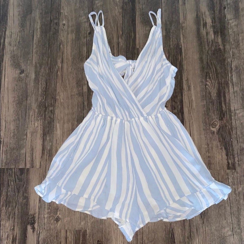 romper - Picture 2 of 2